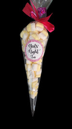 Popcorn flavour marshmallow cones