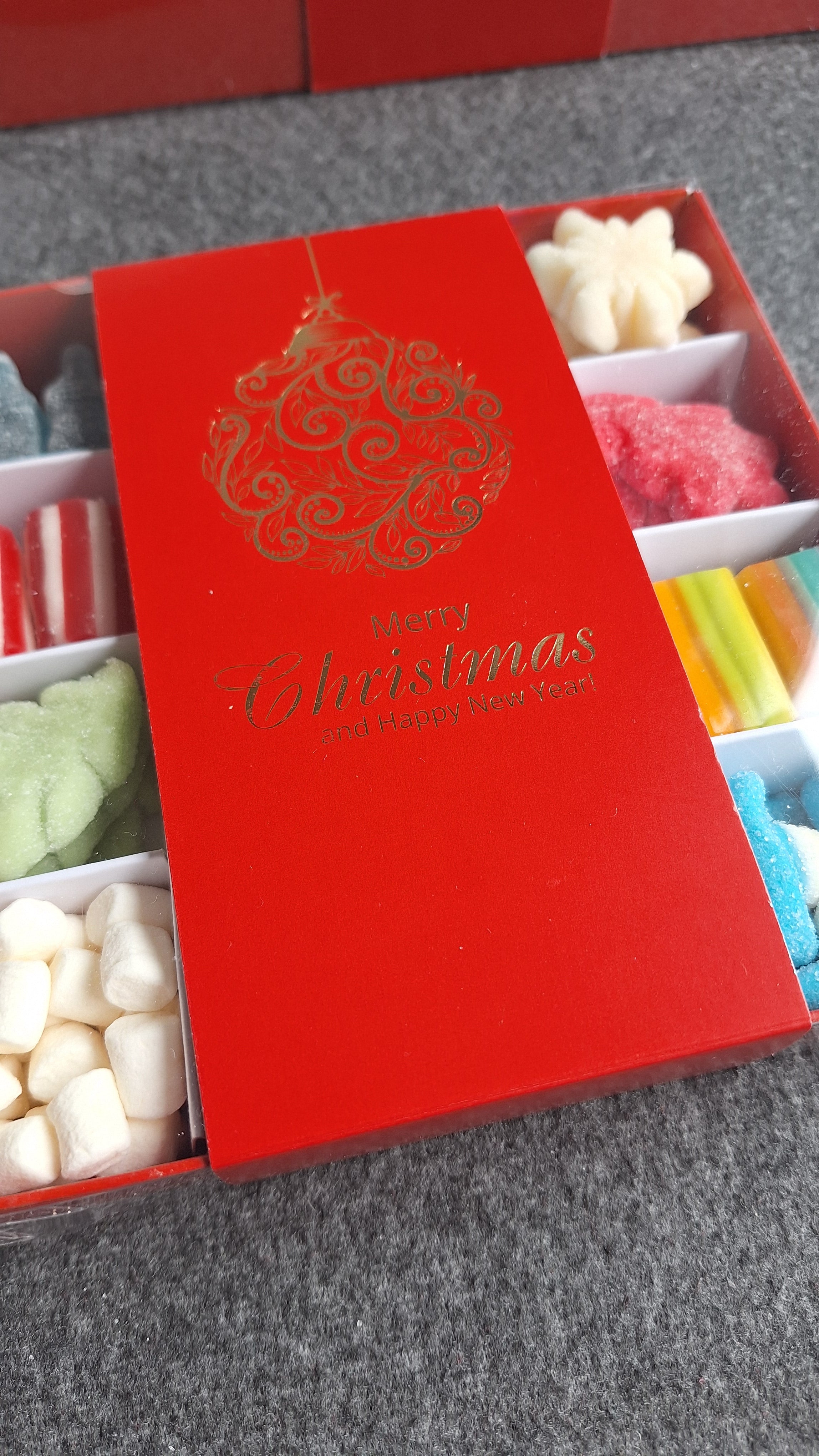 Merry Christmas Sweets & Chocolate Selection Box